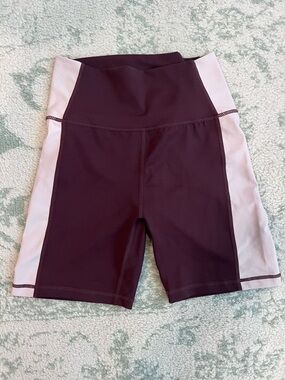 High-Waist Colorblock Bike Shorts in Dark and Light Brown